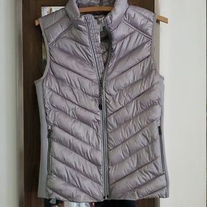 Gap Puffer Vest
